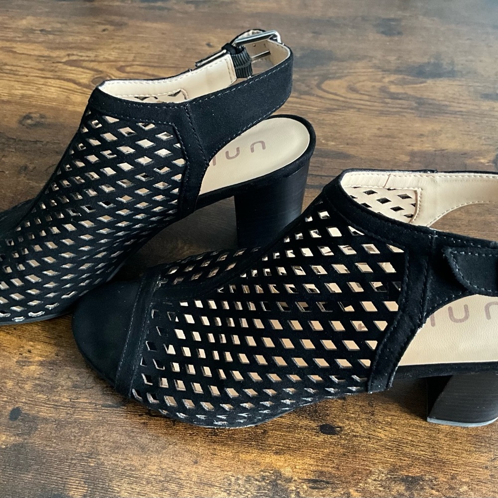 Unisa Suede Heeled Sandal